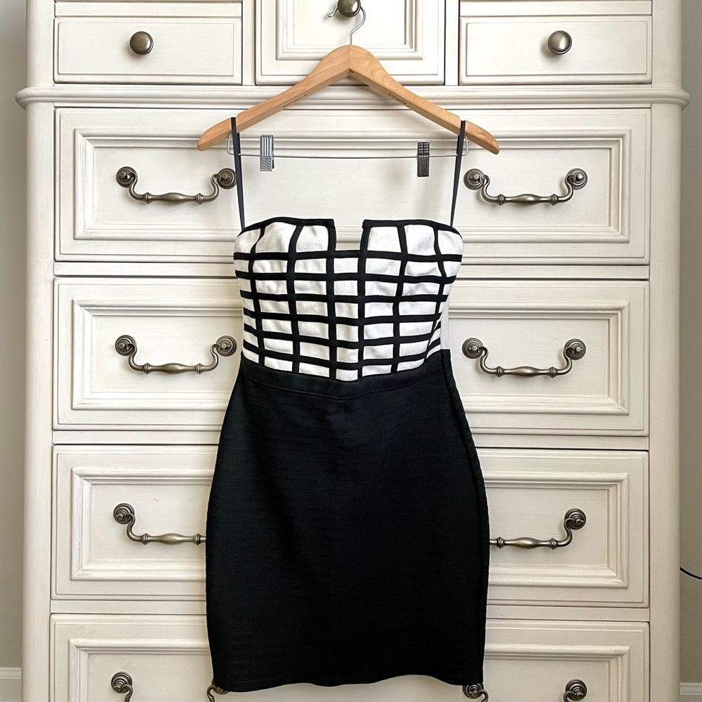 2B Bebe strapless cream and black dress.